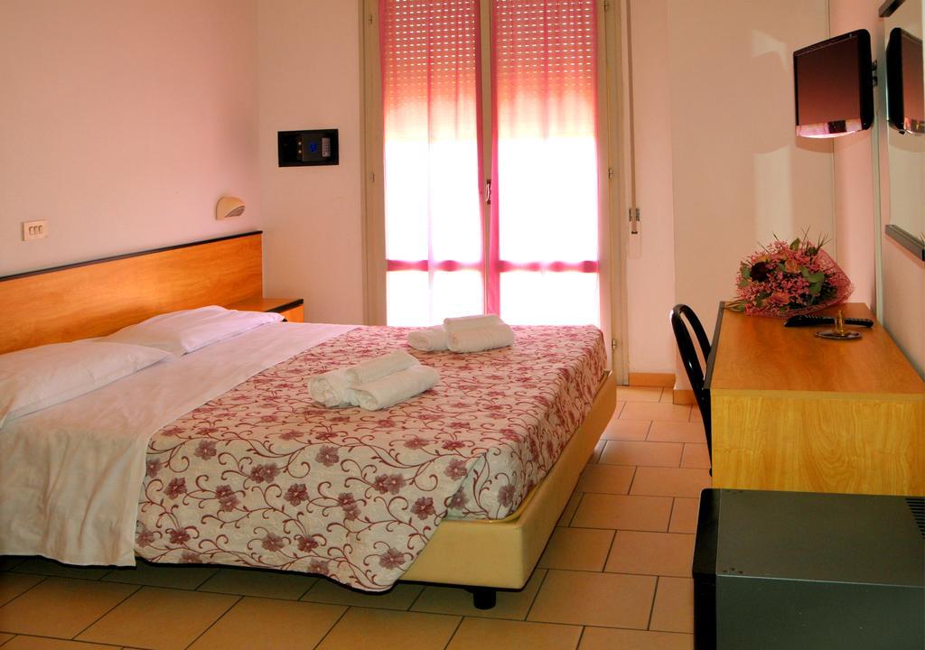 Levante Hotel 3*